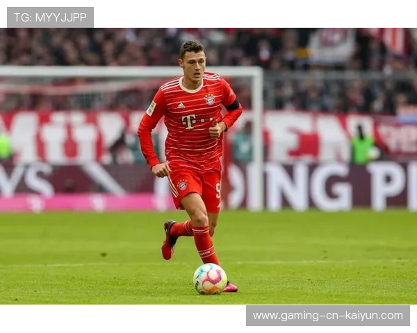 拜仁运用快速倒脚形成压制,帕瓦尔协助组织